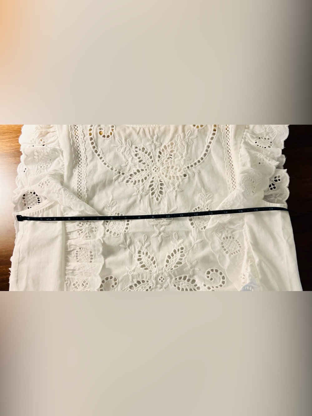 Joie Ivory Eyelet Embroidered Flutter Sleeve Cotton Blouse NWT Medium - Picture 9 of 12